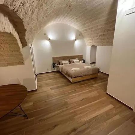 בית נופש Loft Michelangelo בארי